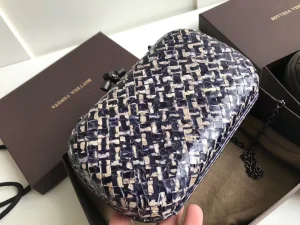Replica Womens Handbags Bottega Veneta Chain Knot Clutch Bag 20CM A103PP1180 AA187301