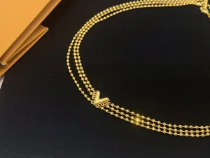 Replica Womens Jewelry Louis Vuitton Essential Gold V Skin Necklace A39PP280 AA187806