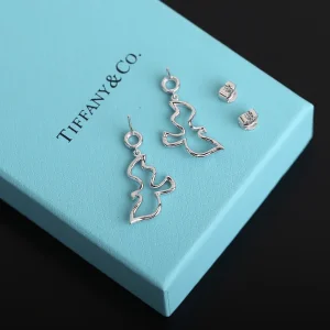 Replica Womens Jewelry Tiffany Diamonds Bird Earrings A205PP180 AA188567