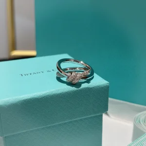 Replica Womens Jewelry Tiffany Knot Rings in Silver with Diamonds A173PP380 AA190579