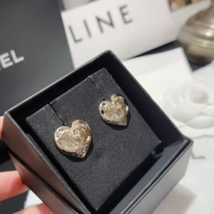 Replica Womens Jewelry Chanel Gold CC Logo Heart Earrings A173PP180 AA191042