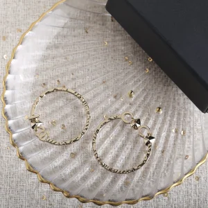 Essenceofluxury Womens Jewelry Chanel I Love Coco Round Earrings Gold A205PP180 AA191657