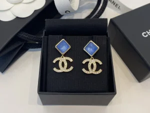 Chanel Crystals CC Pearls Earrings 