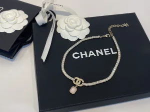 Essenceofluxury Womens Jewelry Chanel Crystals CC Logo Choker Necklace A39PP280 AA193209