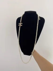 Essenceofluxury Womens Jewelry Chanel Vintage CC Logo Pearls Long Necklace A39PP280 AA193208