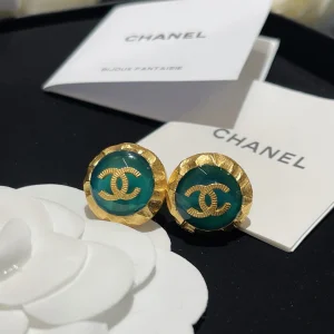 Essenceofluxury Womens Jewelry Chanel Gold CC Logo Round Earrings in Green A173PP180 AA193431