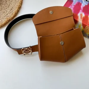 Essenceofluxury Womens Belts Loewe Leather Anagram Belt with Pouch in Brown A175PP480 AA194097
