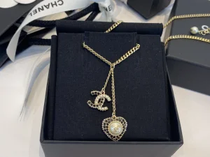 Chanel Chain Heart Necklace 