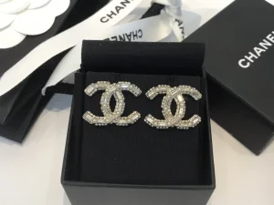Essenceofluxury Womens Jewelry Chanel Crystals CC Logo Earrings A39PP180 AA194235