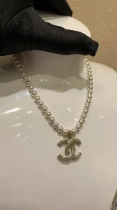 Essenceofluxury Womens Jewelry Chanel Crystals CC Logo Pearls Necklace A152PP280 AA194477
