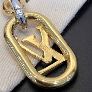 Essenceofluxury Womens Jewelry Louis Vuitton LV EDGE Double Earrings in Gold A39PP180 AA194567
