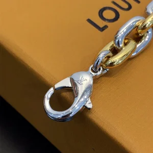 Essenceofluxury Womens Jewelry Louis Vuitton Everyday Chain LV Necklace A39PP280 AA195060