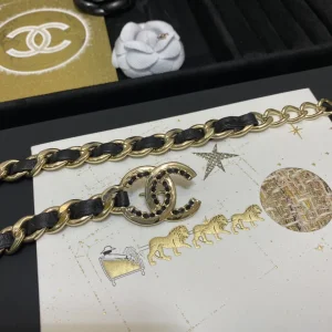 Essenceofluxury Womens Belts Chanel CC Chain and Leather Belts A152PP280 AA196018