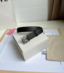 Essenceofluxury Womens Belts Loewe Anagram Leather Belt in Black Brown 32MM A175PP240 AA196048