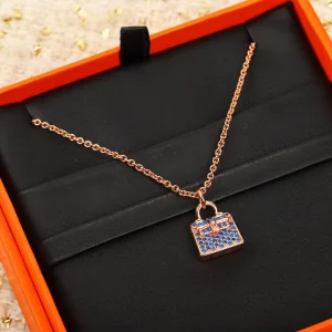 Hermes Amulettes Constance Necklaces Blue 