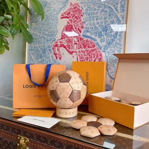 Essenceofluxury Womens Accessories Louis Vuitton Wooden Football GI0661 A130PP1280 AA196350
