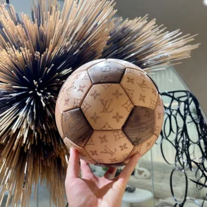 Essenceofluxury Womens Accessories Louis Vuitton Wooden Football GI0661 A130PP1280 AA196350