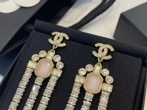 Essenceofluxury Womens Jewelry Chanel Crystals CC Logo Diamonds Earrings A39PP280 AA196724