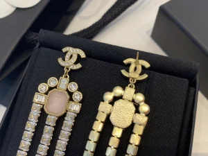 Essenceofluxury Womens Jewelry Chanel Crystals CC Logo Diamonds Earrings A39PP280 AA196724
