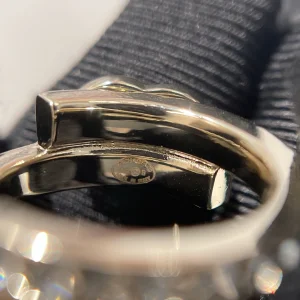Essenceofluxury Womens Jewelry Chanel CC Logo Crystals Rings A173PP180 AA196999