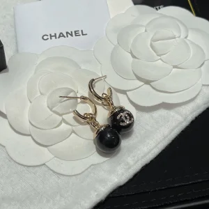 Essenceofluxury Womens Jewelry Chanel Crystals CC Logo Black Pearl Earrings A173PP180 AA198815