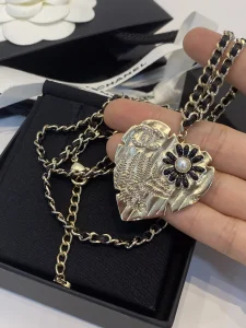 Chanel Gold Heart Chain Pendant Necklace AB9660 