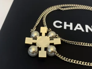 Essenceofluxury Womens Jewelry Chanel Chain Pendant Choker Necklace Gold A39PP280 AA200213