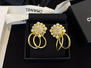 Chanel Crystals CC Gold Earrings 