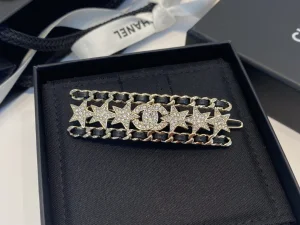 Essenceofluxury Womens Jewelry Chanel Crystals CC Logo Multi Star Hair Clip A39PP180 AA200211