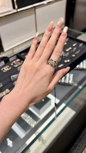 Essenceofluxury Womens Jewelry Chanel Crystals CC Logo Star Rings A152PP180 AA200459