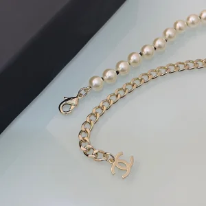Essenceofluxury Womens Jewelry Chanel Crystals CC Pearls Necklaces A39PP280 AA200927