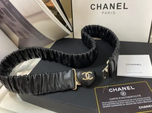 Essenceofluxury Womens Belts Chanel CC Logo Black Heart Leather Belt A152PP280 AA201132