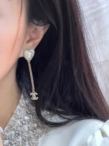 Essenceofluxury Womens Jewelry Chanel CC Crystals Heart Pendant Earrings A39PP180 AA201407