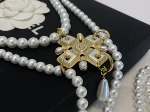 Essenceofluxury Womens Jewelry Chanel Pearls Necklaces A39PP380 AA201416