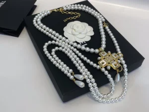 Essenceofluxury Womens Jewelry Chanel Pearls Necklaces A39PP380 AA201416