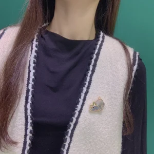 Essenceofluxury Womens Jewelry Van Cleef Arpels Lucky Animals Pig Brooch A205PP380 AA201950