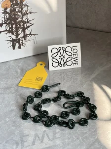 Essenceofluxury Womens Strap You Loewe Donut Chain Shoulder Strap in Green A104PP280 AA201983