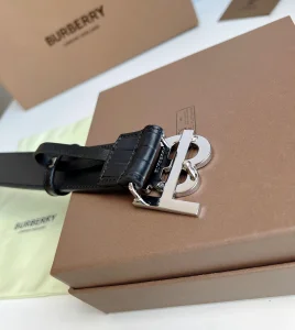Essenceofluxury Mens Belts Burberry TB Belt in Black Leather 35MM A175PP240 AA202485