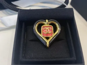 Chanel Heart CC Logo Brooch Black 