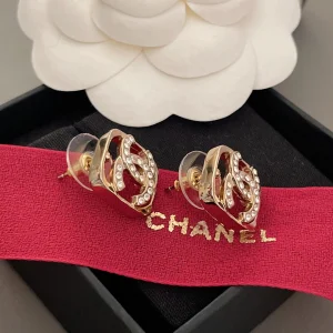 Essenceofluxury Womens Jewelry Chanel Crystals CC Logo Earrings A152PP180 AA205032