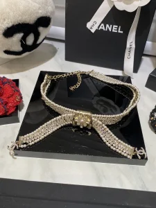 Chanel Pearls Bow Choker Necklace 