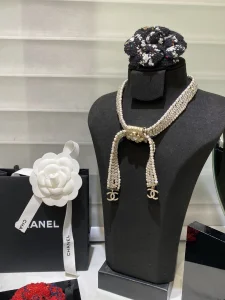 Essenceofluxury Womens Jewelry Chanel Pearls Bow Choker Necklace A152PP380 AA205031