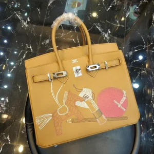 Essenceofluxury Womens Handbags Hermes Birkin 25 Tan Swift Bag 25CM A05PP3880 AA205084