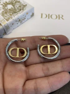 Dior 30 Montaigne Earrings