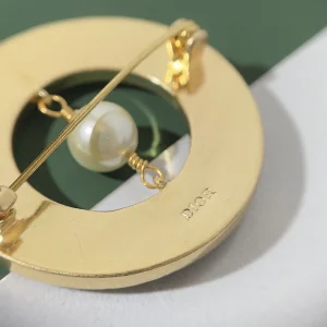 Dior Round Pearl Black Brooch