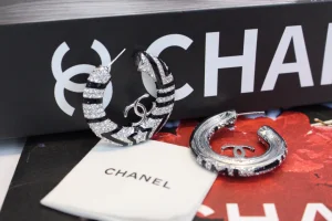 Chanel CC Crystals Star Earrings