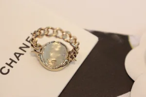 Chanel Gold CC Round Star Rings