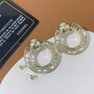 Chanel CC Pearls Round Earrings