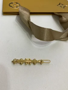 Louis Vuitton LV Hair Clip Gold