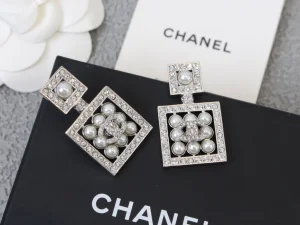 Chanel Crystals CC Square Earrings